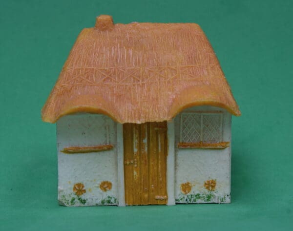 Taylor & Sons Farm Cottage (YELLOW Door) *** Back in Stock ***