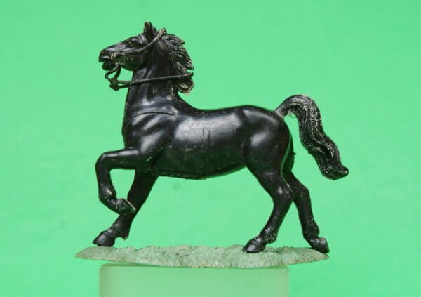 ECW Cavalier Officer - Spare Horse (SMOOTH Plastic)