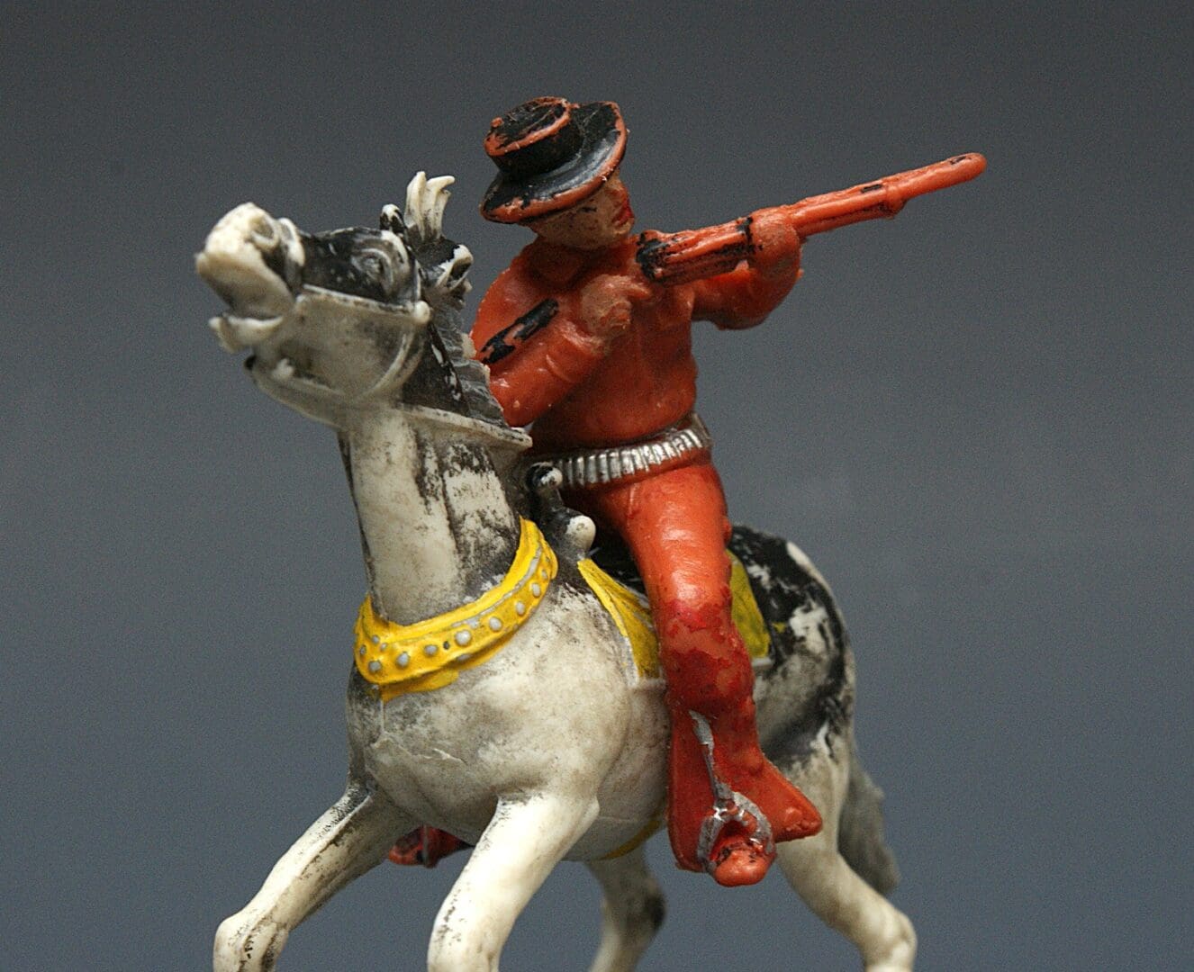 Cherilea 60mm Mounted Cowboy Firing Rifle - Image 5