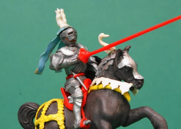 Britains Swoppet Mounted C15th Century Knight Defending