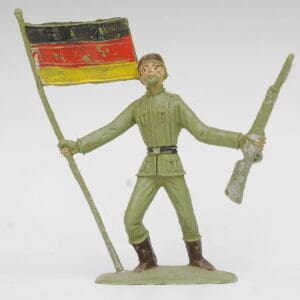 Comansi (Spain) 70mm German Standard Bearer - UNPAINTED Base