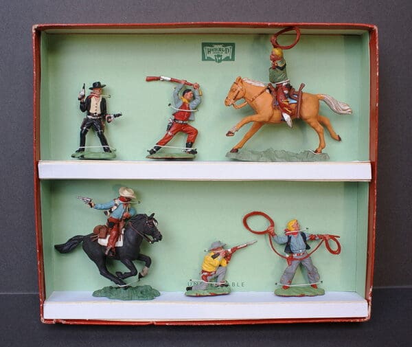 Herald Toys & Models