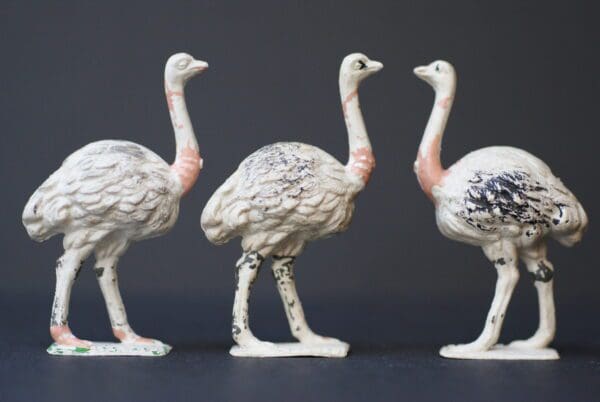 SOLD OUT Timpo Plastic Zoo Animals - Ostrich