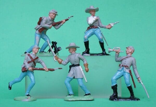 SOLD Crescent 60mm Confederate Infantry - Part Set