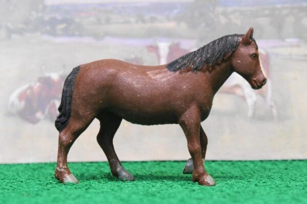 Britains Field Horse, Brown - EARLY Issue!