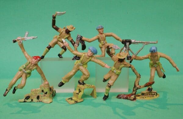 Cherilea 70mm UN Troops - Complete Set