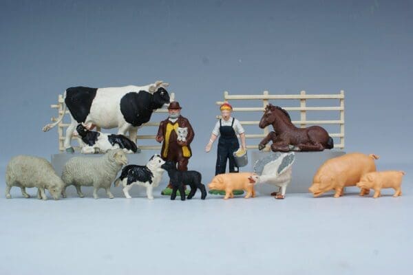 Britains Plastic Farm Assortment - Loose Set