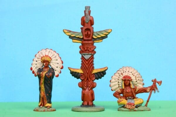 NEW! Herald Zang Totem Pole - Early SEA GREEN Base! - Image 3