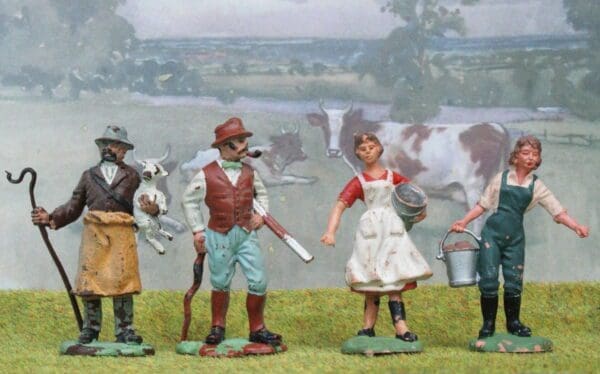 NEW! Herald Farm Figures - Loose Set of 4
