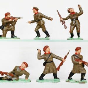 SOLD Crescent 60mm Russian Soldiers Full Set - Superb