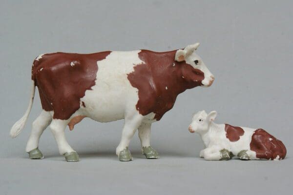 SOLD Britains Ayrshire Cow & Calf - SMOOTH Plastic (1958)