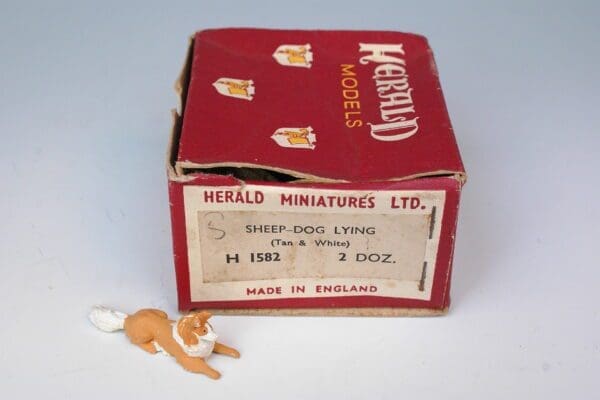 SOLD Herald Sheep-dog Lying (Tan & White) Trade Box
