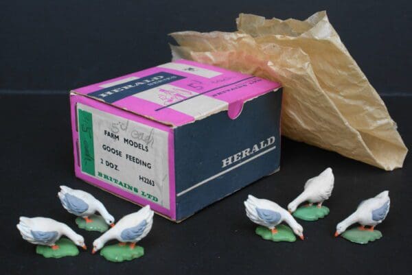 SOLD Herald Goose Feeding Trade Box
