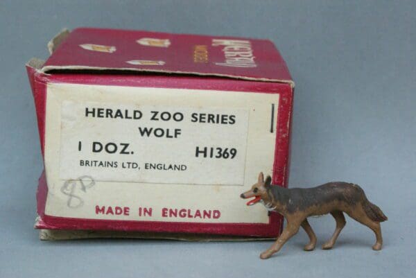 SOLD Herald Zoo Series Wolf - 'Rahere' Trade Box