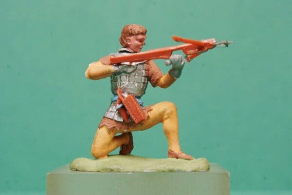Swoppet C15th Knight Cross-bowman - TAN Hose