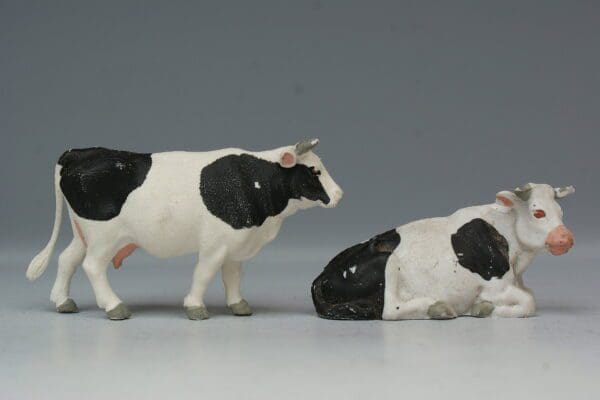 SOLD Britains Farm Cows - Friesian Breed