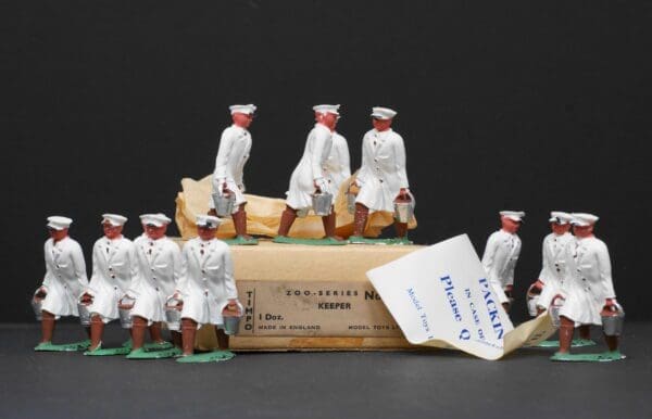 SALE! Timpo Keeper Zoo Series Trade Box