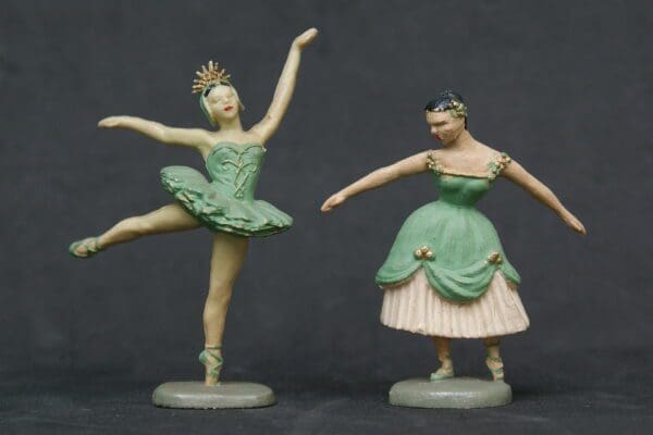 SOLD Herald Zang Ballet Dancers - Sought After GREEN!