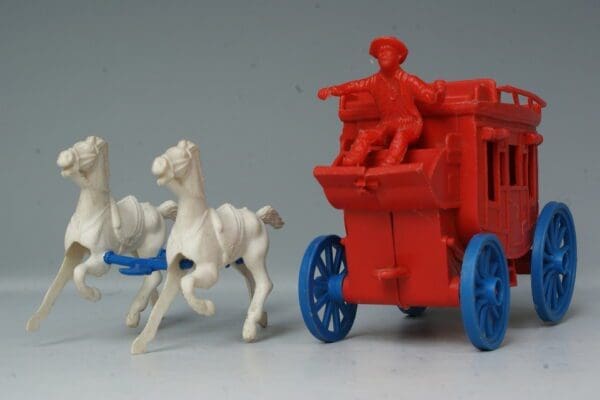 Tudor Rose Stagecoach (RED) with Cowboy Outriders - Image 5