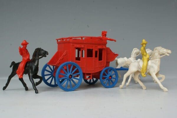 Tudor Rose Stagecoach (RED) with Cowboy Outriders - Image 4