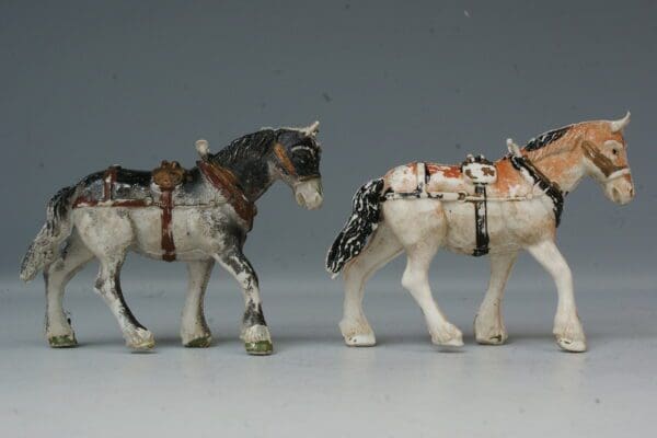 NEW! Cherilea 60mm Farm Shire Horse Paint Variants - Image 3