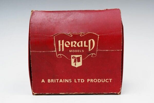 ECW Roundhead Officer - Maroon Box