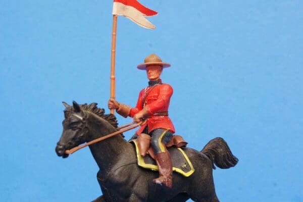 Eyes Right RCMP Mounted Trooper (Manhattan)
