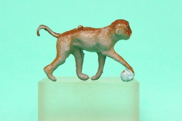 Charbens Zoo Monkey with LIGHT BLUE Ball! - Image 3