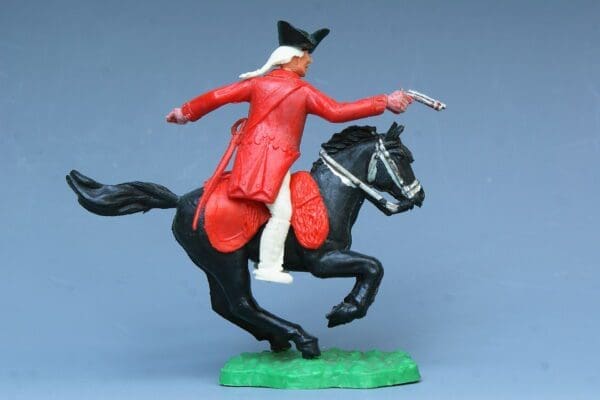 Timpo AWI Mounted British Redcoat Soldier, Firing Pistol - Image 2