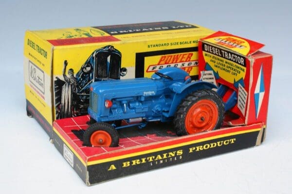 SOLD Britains Fordson Power Major - Sleeve Box!