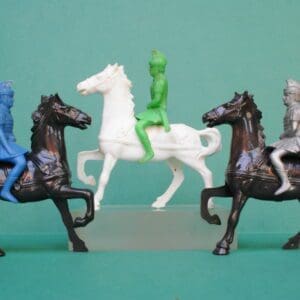 Poplar Plastic Mounted Roman Centurions - Unpainted