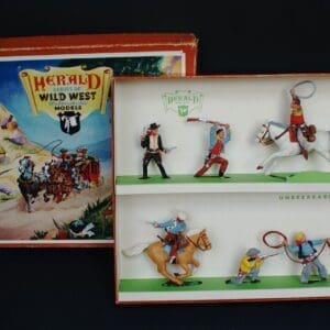 SOLD Herald Mounted & Dismounted Cowboys - Box Set