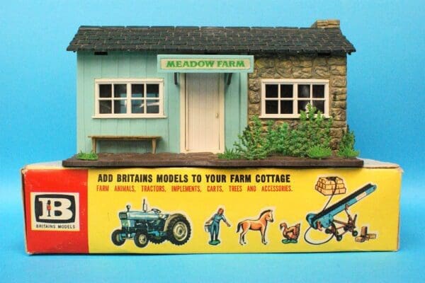 SOLD Britains 'Meadow Farm' Cottage - Superb Boxed!