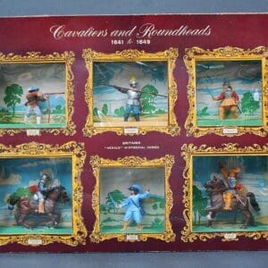 SOLD Britains Cavaliers & Roundheads Picture Gallery Box