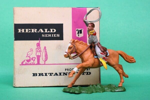 SOLD Herald Mounted Cowboy Lassoing - Boxed!