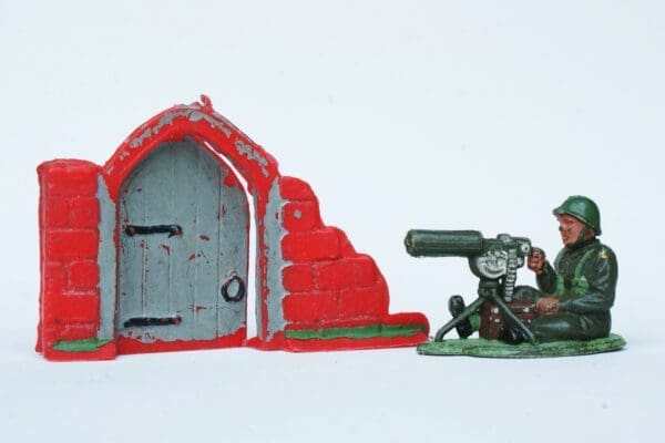 SOLD Kentoys British Army Machine Gunner & Church Door Accessory