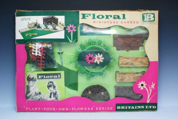 SOLD Floral Garden Medium Box Set Flowers