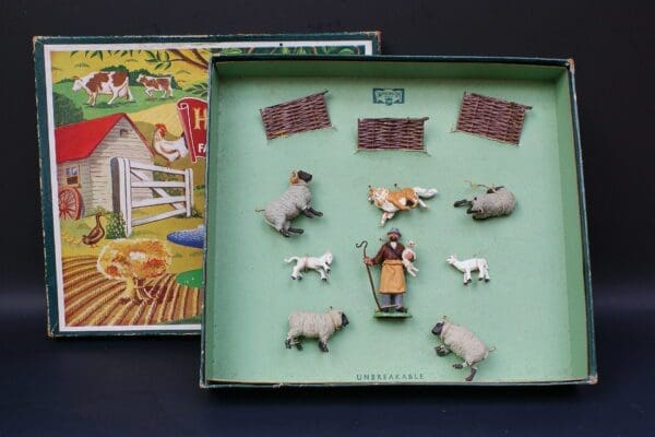 SOLD Herald Farm Box Set with Shepherd - Image 3