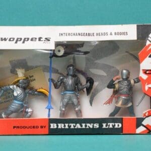 Swoppet Knights 3 Figure Window Box