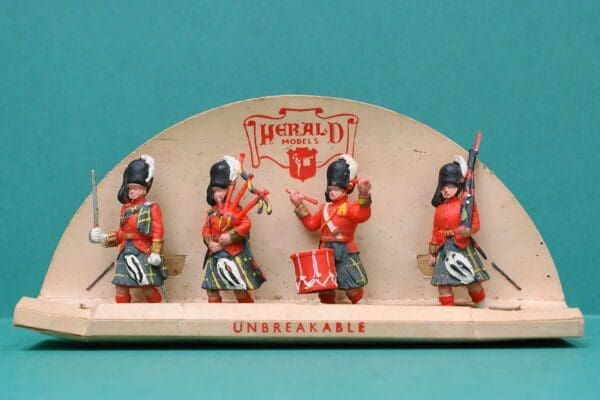 Herald Gordon Highlanders "Half-Moon" Display Card