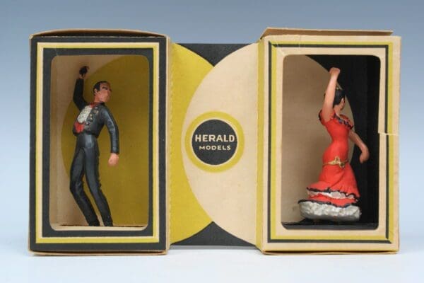 SOLD Herald Spanish Dancers - RARE Twin Cartons!