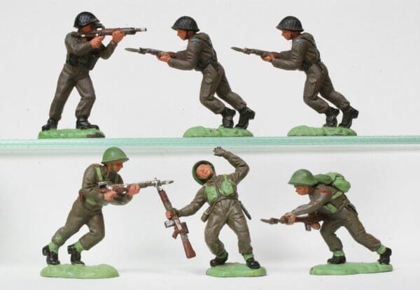 SOLD Herald Enemy & Khaki Troops in Action - Superb!