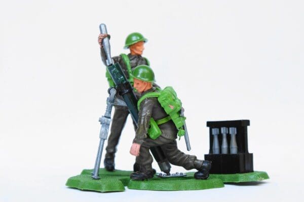 SOLD Swoppet Infantry in Action! Mortar Crew Set
