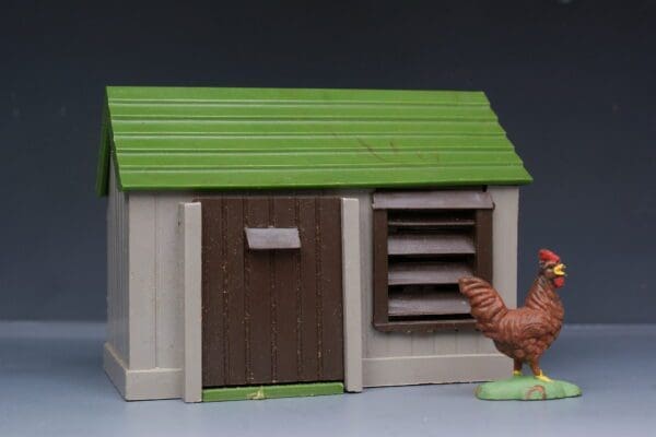 SALE! Britains Chicken Coop Livestock Building