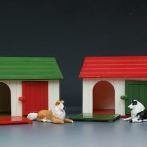SOLD Britains Dog Kennels Livestock Buildings