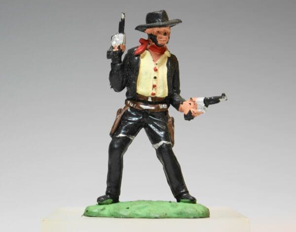 SOLD Herald Cowboy Gunslinger - Cream Shirt