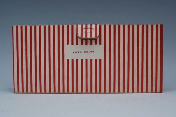 SOLD Herald Farm Display Carton - Farmer's Daughter - Image 4