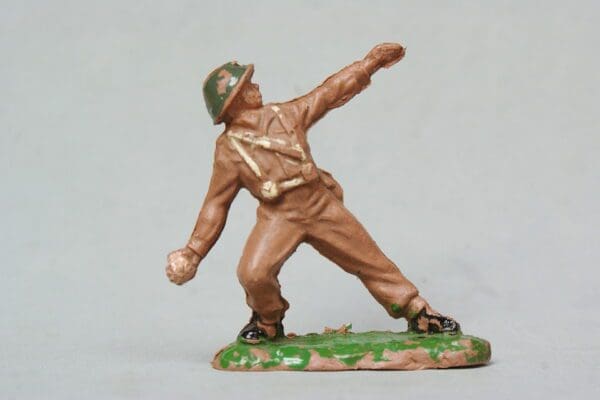 SOLD VP RARE Enemy Infantry - Grenade Thrower