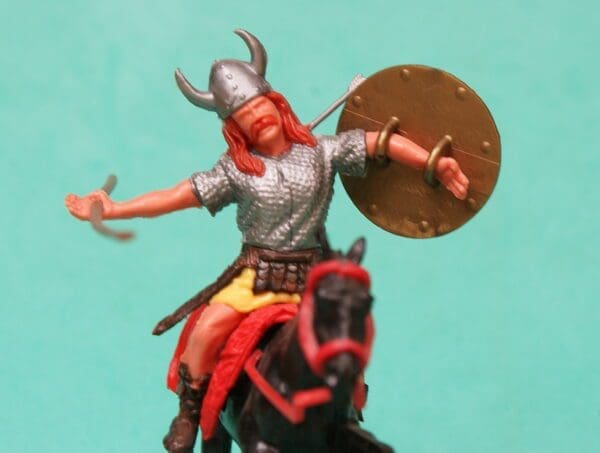 Timpo Mounted Viking, Wounded by Arrow