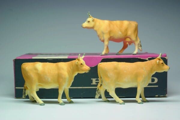 SOLD Herald Jersey Cow 1959 Trade Box - Superb!